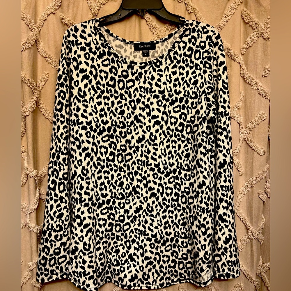 EUC Karen Kane Xtra Large